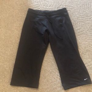 Nike crop pants